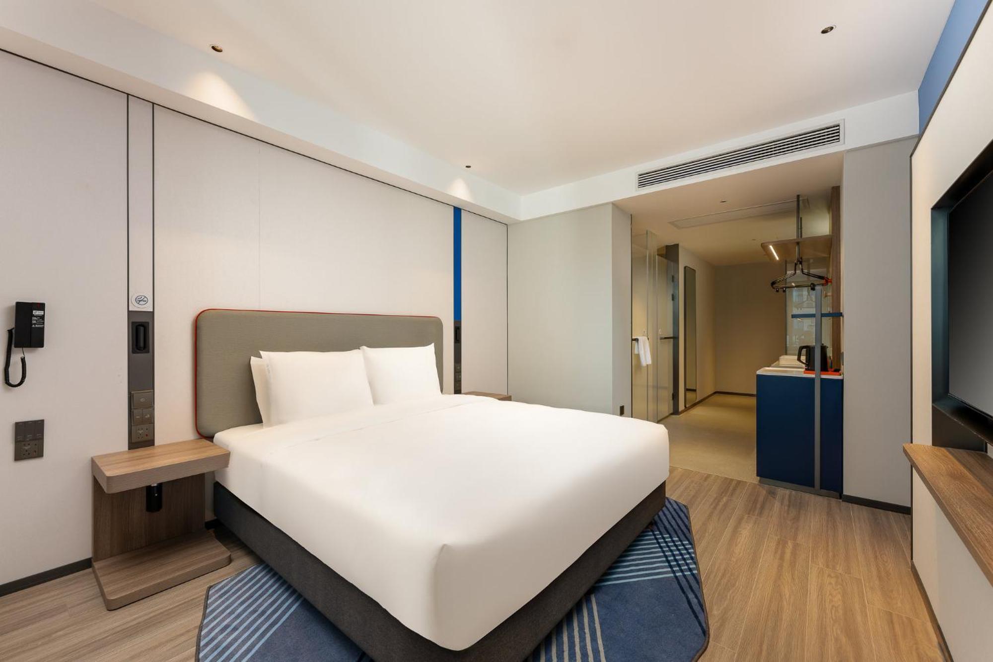Holiday Inn Express Taizhou City Center By Ihg Bagian luar foto