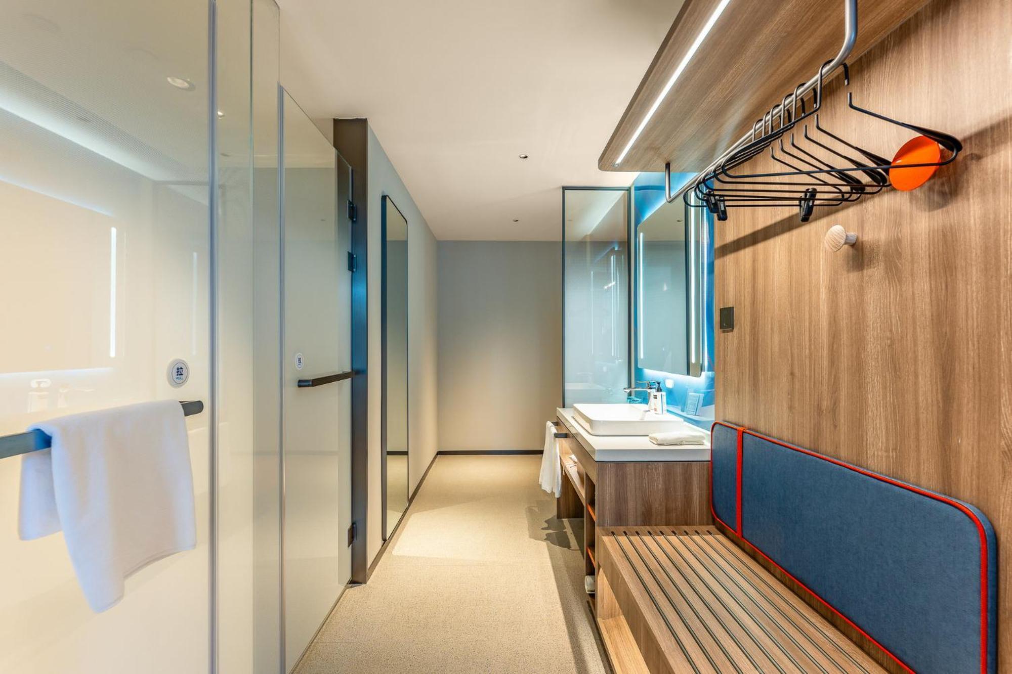 Holiday Inn Express Taizhou City Center By Ihg Bagian luar foto