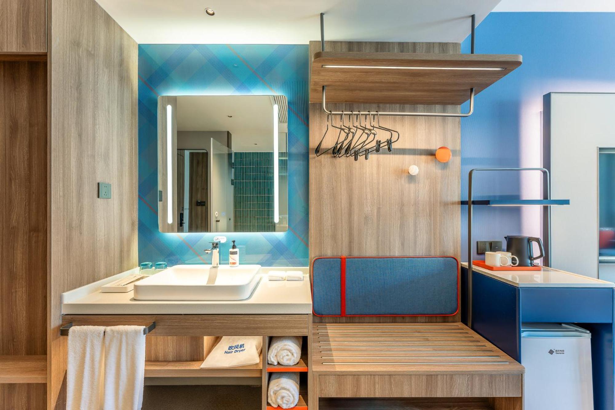 Holiday Inn Express Taizhou City Center By Ihg Bagian luar foto