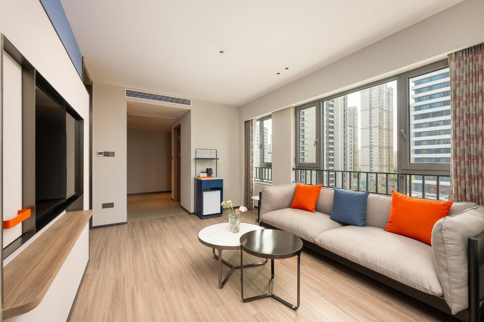 Holiday Inn Express Taizhou City Center By Ihg Bagian luar foto